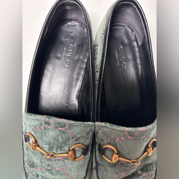 GUCCI Authentic GG Velvet Embossed Slip On Horsebit Loafers Size 39 Green Pink - Picture 5 of 15